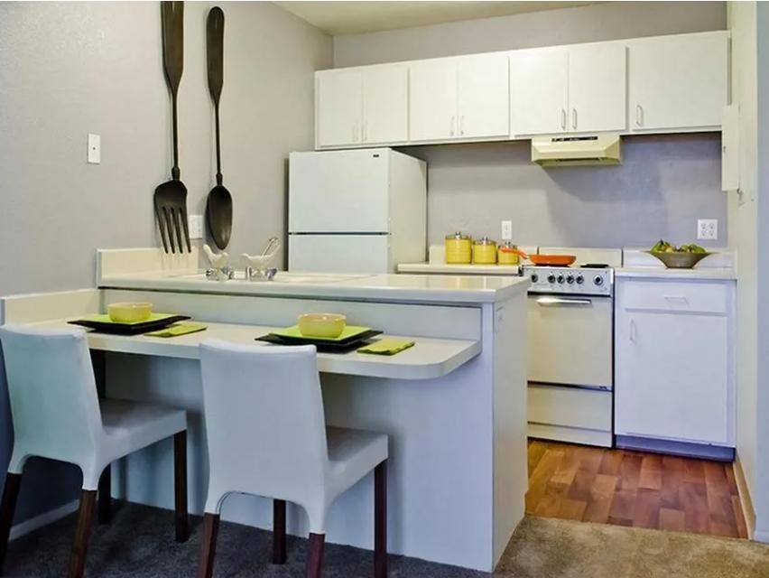 Apartment for rent at Sun Village, 801 Locust Place NE, Albuquerque, NM 87102