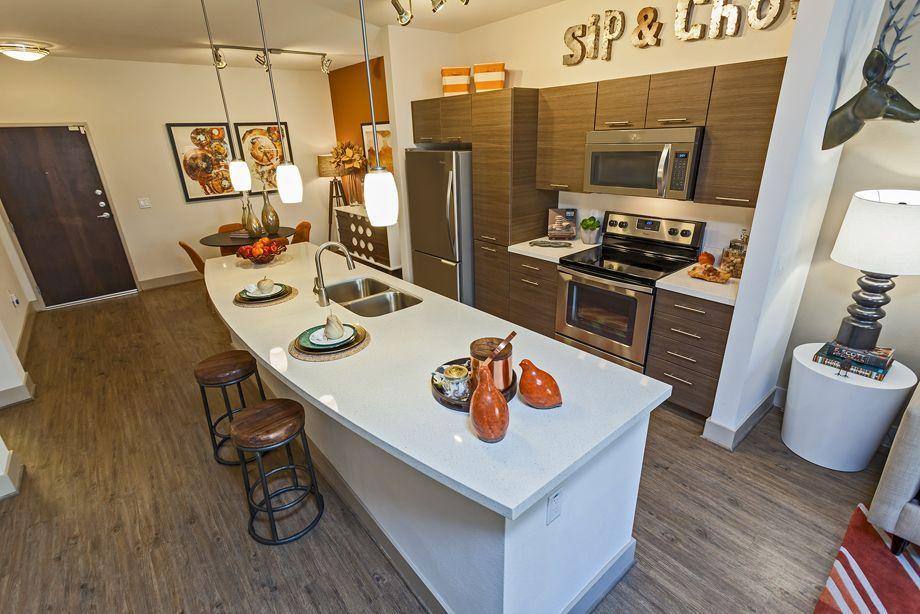 Apartment for rent at 600 E Curry Rd, Tempe, AZ 85281