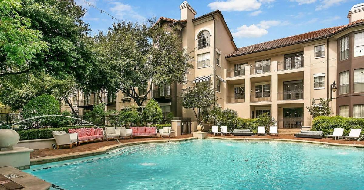 Apartment for rent at Alesio Urban Center, 385 E Las Colinas Blvd, Irving, TX 75039