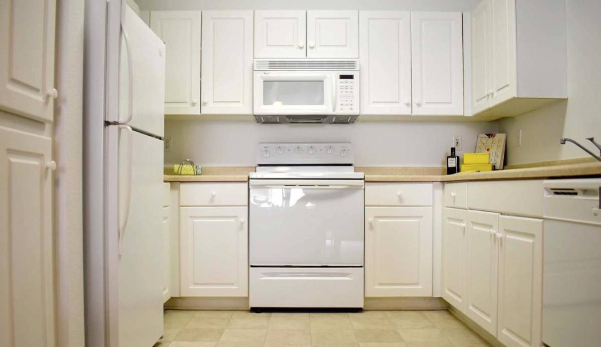 Apartment for rent at Costa Verde Village Apartment Homes, 8720 Costa Verde Blvd, San Diego, CA 92122