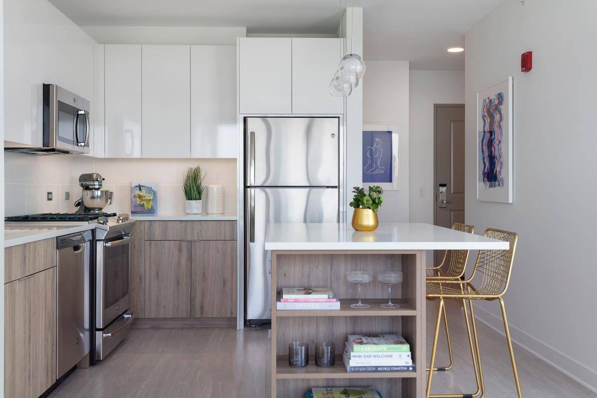 Apartment for rent at 2345 N Lincoln Ave, Chicago, IL 60614