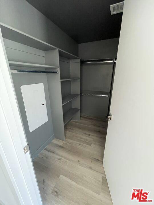 House for rent at 4806 Sylmar Ave #PH2, Sherman Oaks, CA 91423