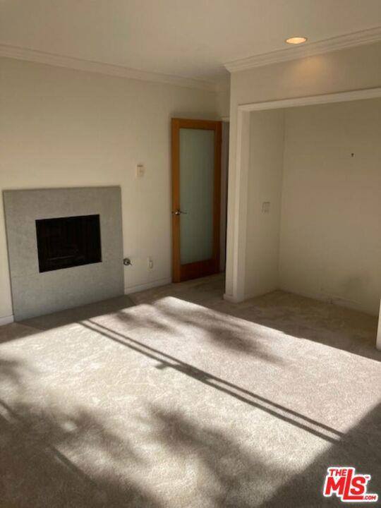 Townhouse for rent at 913 17th St #1, Santa Monica, CA 90403