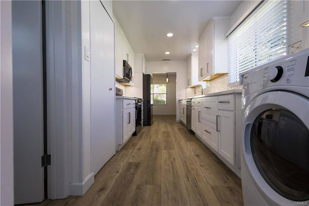 House for rent at 3334 Alabama St, La Crescenta, CA 91214