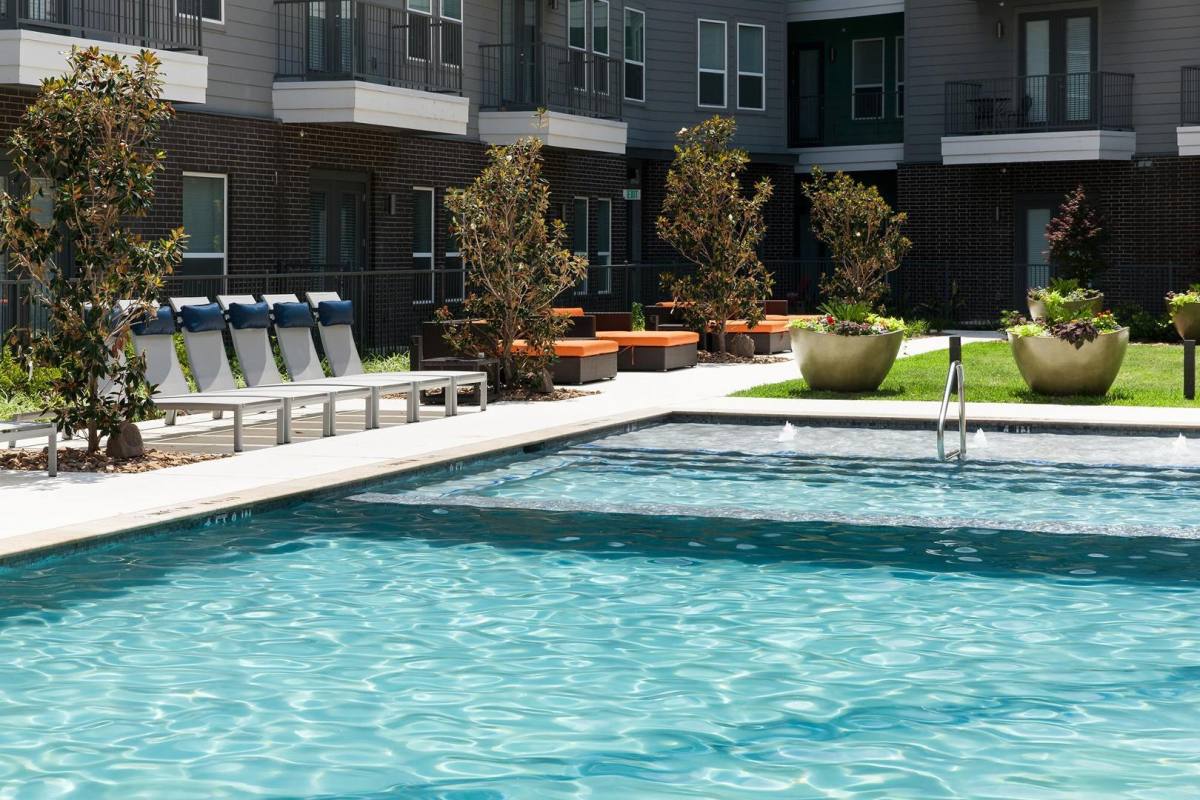 Apartment for rent at Alta Strand, 1931 Market Center Blvd, Dallas, TX 75207