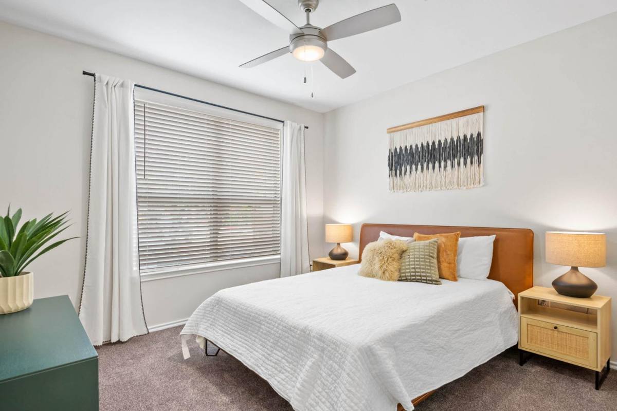 Apartment for rent at Mission Gate Apartment Homes, 8025 Ohio Dr, Plano, TX 75024