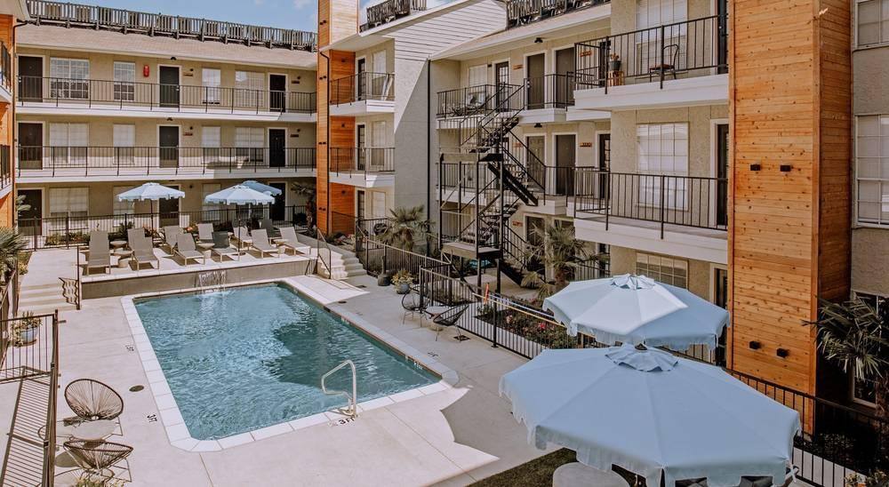 Apartment for rent at The Bluffs of Lakewood, 7510 E Grand Ave, Dallas, TX 75214