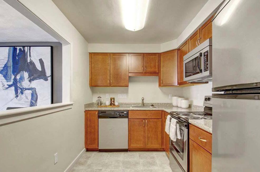 Townhouse for rent at Gardencrest, 20 Middlesex Circle, Waltham, MA 02452