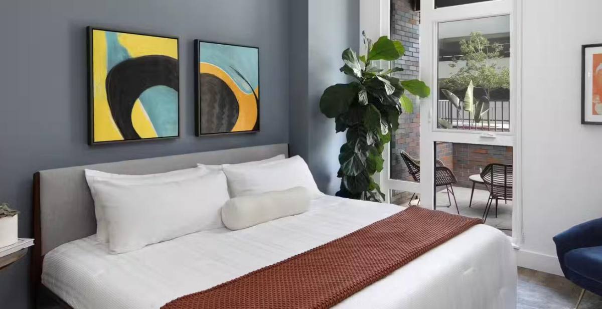Apartment for rent at 75 W Holly St, Pasadena, CA 91103