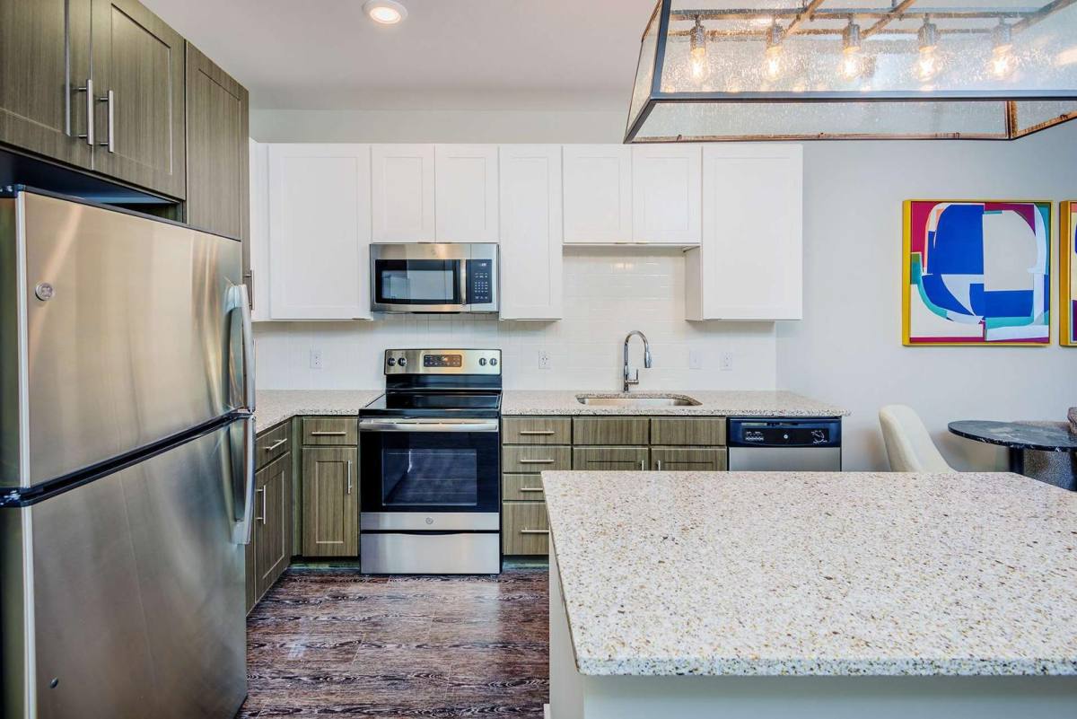 Apartment for rent at 287 Huger St, Charleston, SC 29403