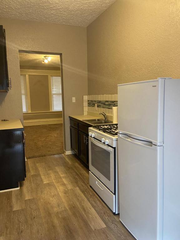 Apartment for rent at 305 First St #2, Jackson, MI 49201