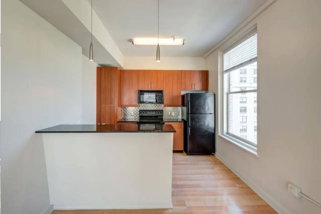 Apartment for rent at 417 South Hill Street, 417 S Hill St, Los Angeles, CA 90013