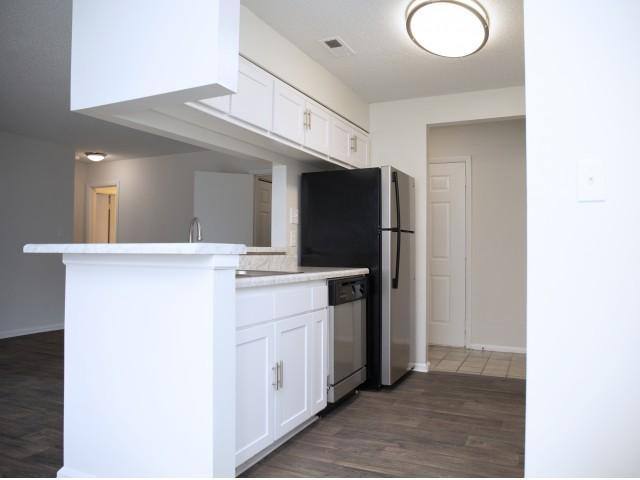 Apartment for rent at Reafield Village, 6609 Reafield Dr, Charlotte, NC 28226