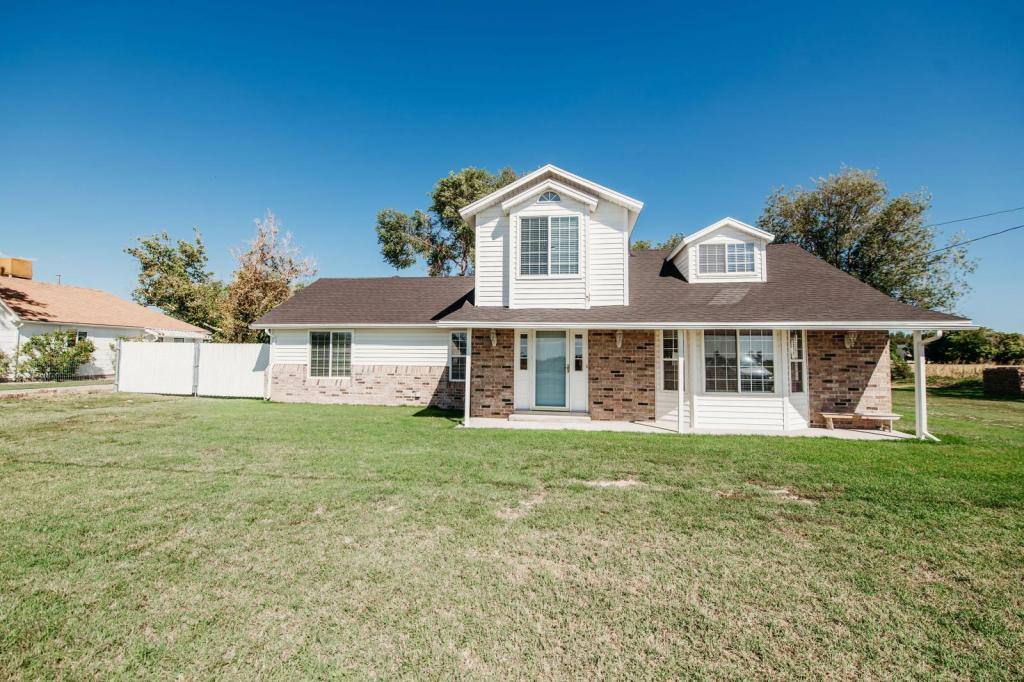 House for rent at 5808 S 5500 W, Hooper, UT 84315