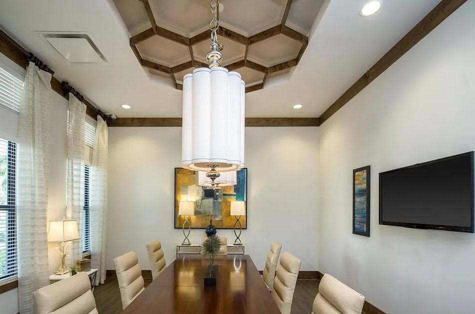 Apartment for rent at 2940 Solano Ave, Hollywood, FL 33024