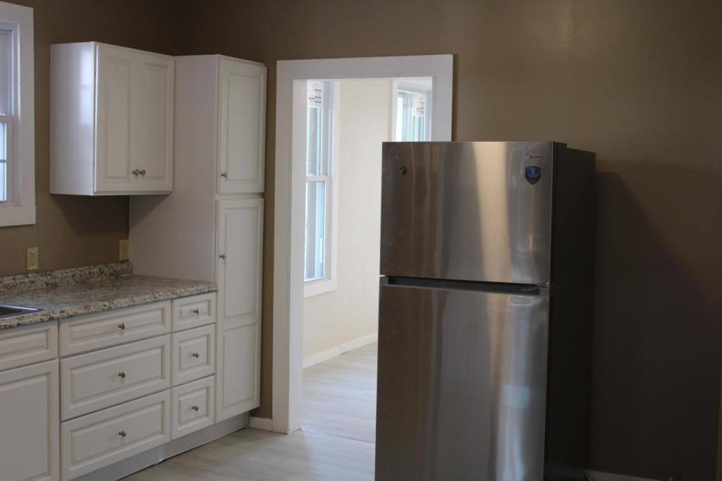 Apartment for rent at 21 Phillips St, Amsterdam, NY 12010