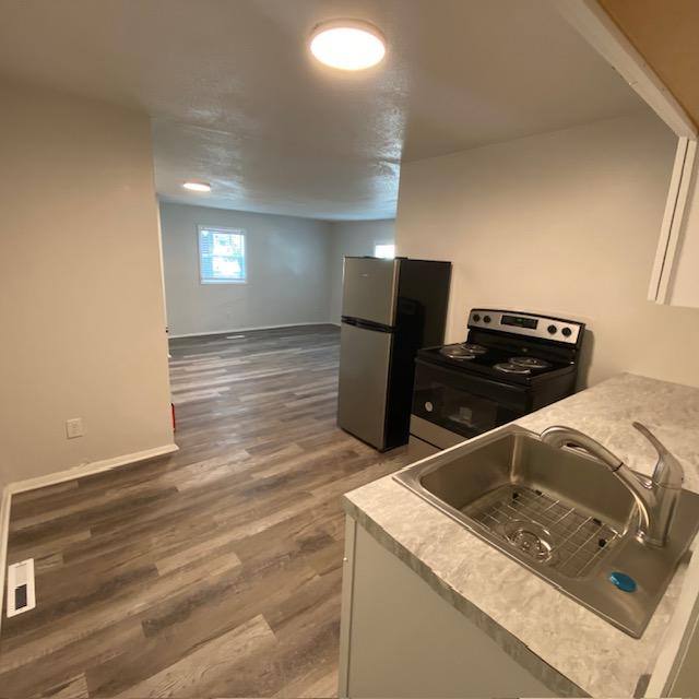 Apartment for rent at 4 Jefferson St, Schenectady, NY 12305