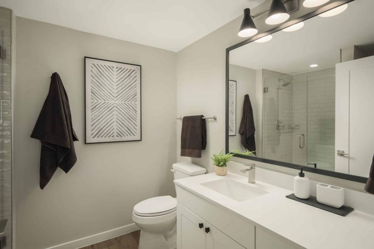 Apartment for rent at 1979 E Rio Salado Parkway, Tempe, AZ 85281