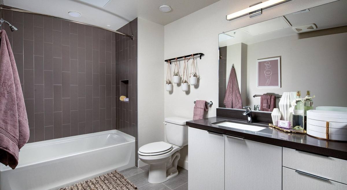 Apartment for rent at 1101 N Main St, Los Angeles, CA 90012