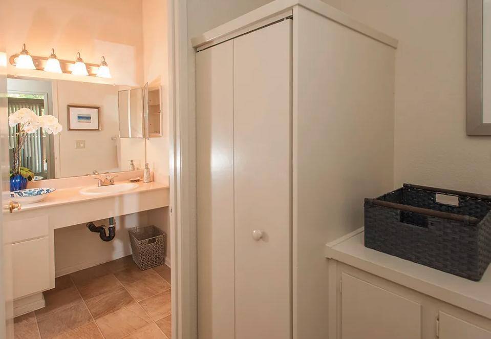 Apartment for rent at Autumn Oaks, 1451 Kingswood Dr, Roseville, CA 95678