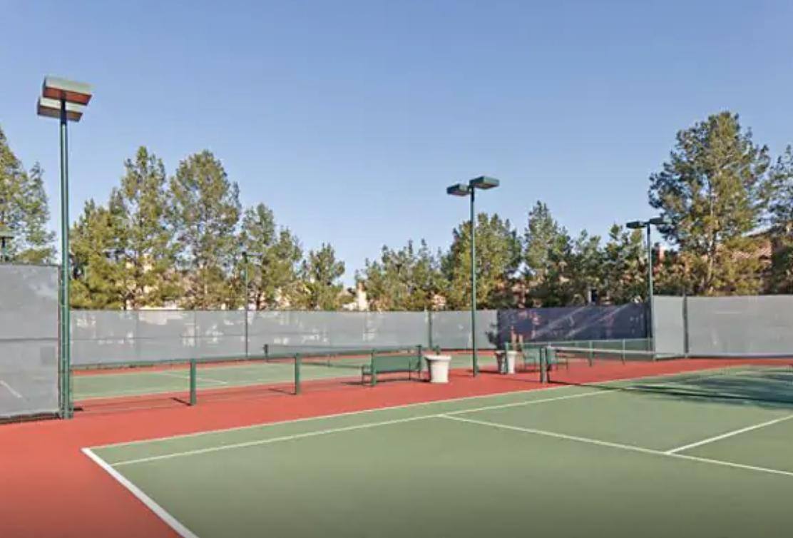 Apartment for rent at Santa Clara, 100 Santa Louisa, Irvine, CA 92606