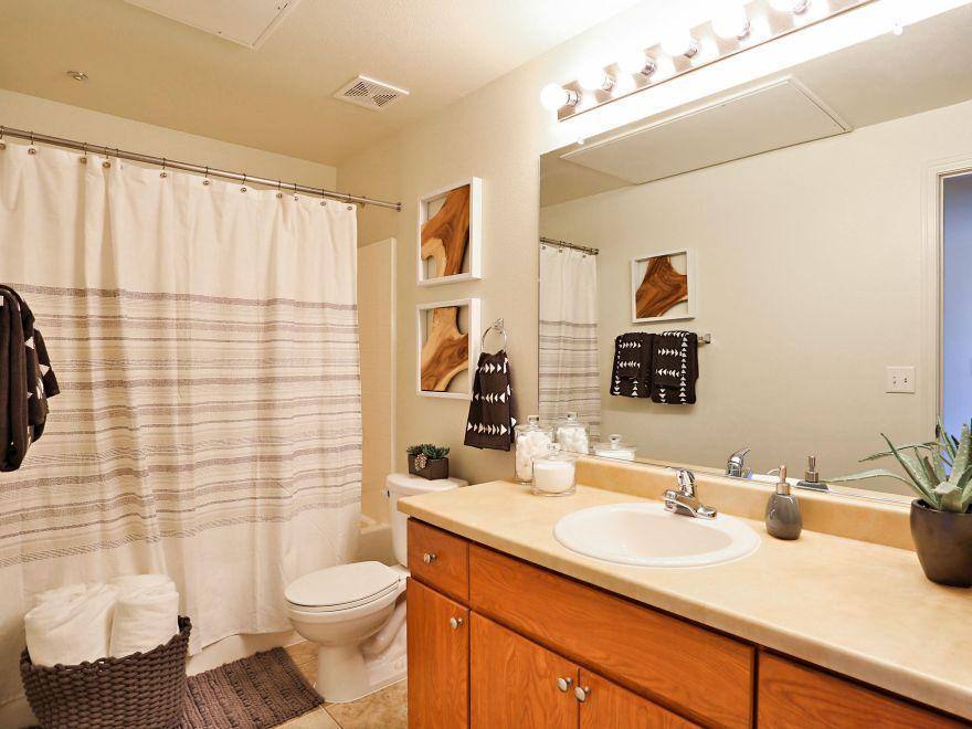 Apartment for rent at Adobe Ridge, 4545 W Beardsley Rd, Glendale, AZ 85308