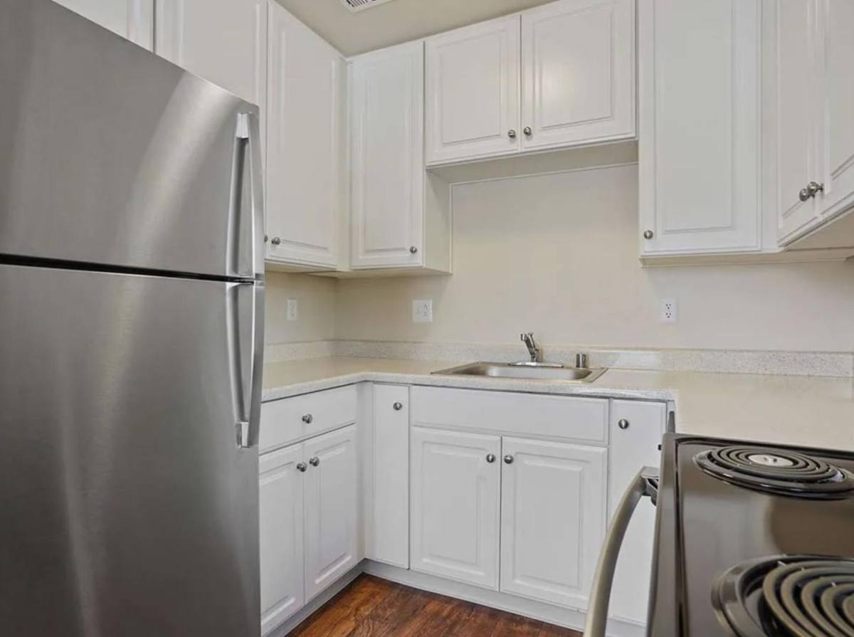 Apartment for rent at Parkside, 1420 F St, Davis, CA 95616