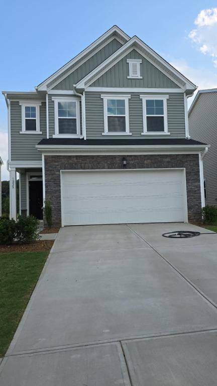Townhouse for rent at 1225 Atterlee Lane, Graham, NC 27253