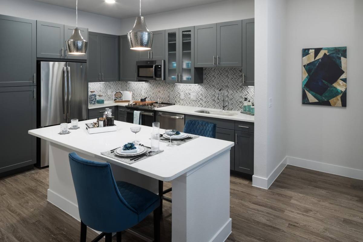 Apartment for rent at Alexan Ross, 4001 Ross Ave, Dallas, TX 75204