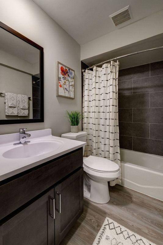 Apartment for rent at 6715 Lake Shore Dr, Westmont, IL 60559