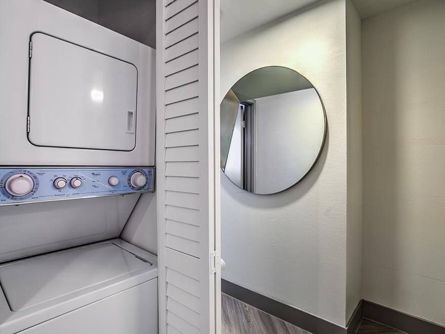 Apartment for rent at Veda Luxury, 4735 Sepulveda Blvd, Sherman Oaks, CA 91403