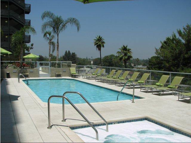 Apartment for rent at 5440 Tujunga Ave, North Hollywood, CA 91601