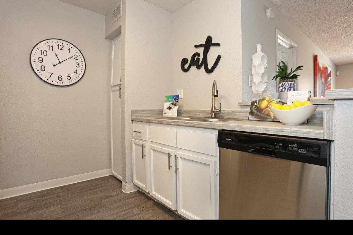 Apartment for rent at 1320 N McQueen Rd, Chandler, AZ 85225