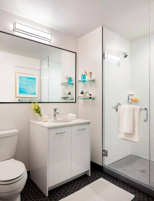 Apartment for rent at 1035 W Van Buren St, Chicago, IL 60607