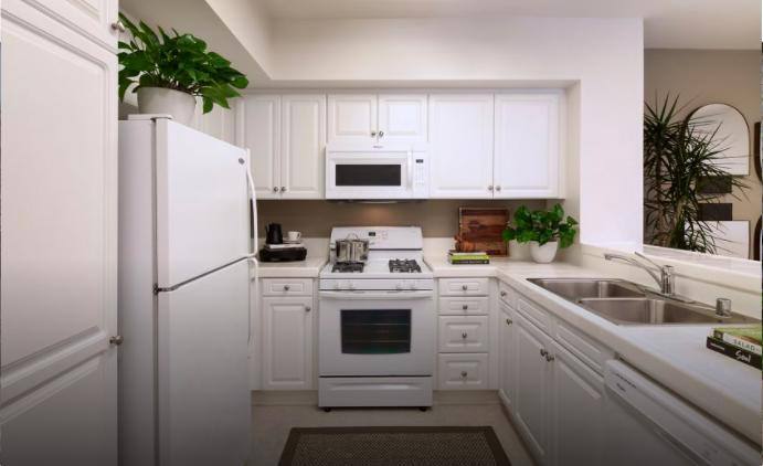 Apartment for rent at Woodbury Square Apartment Homes, 100 Piedmont, Irvine, CA 92620