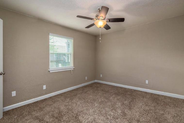 Apartment for rent at The Residences at Lakeshope, 9200 N Macarthur Blvd, Oklahoma City, OK 73132