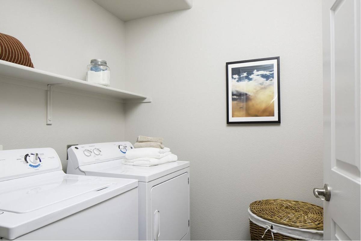 Apartment for rent at 130 W Guadalupe Rd, Gilbert, AZ 85233