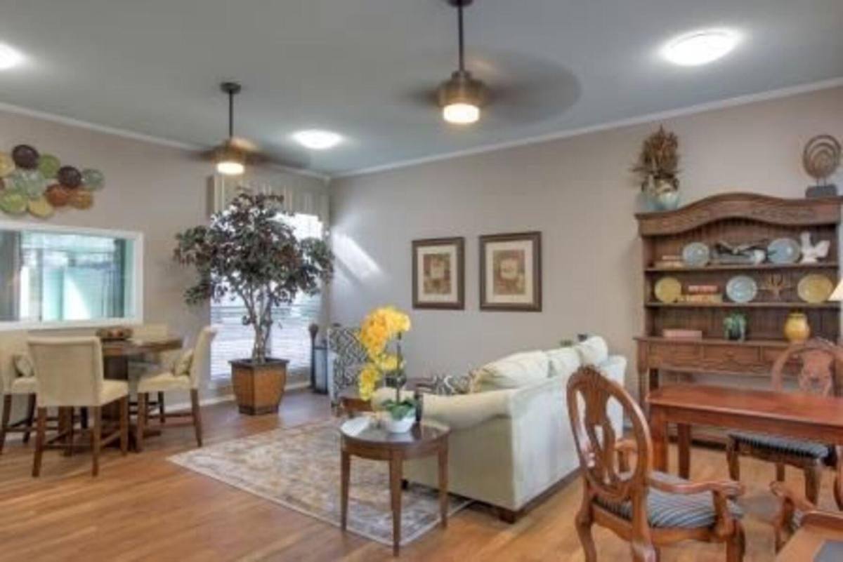 Apartment for rent at Crickentree, 1061 Johnnie Dodds Blvd, Mount Pleasant, SC 29464