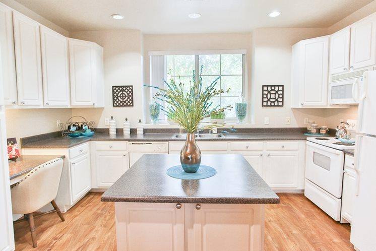 Apartment for rent at Palazzo Townhomes, 886 N Cofco Center Court, Phoenix, AZ 85008