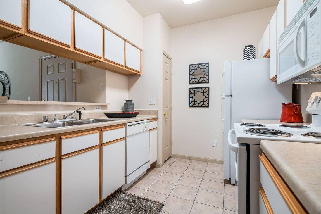 Apartment for rent at 325 S Jupiter Rd, Allen, TX 75002