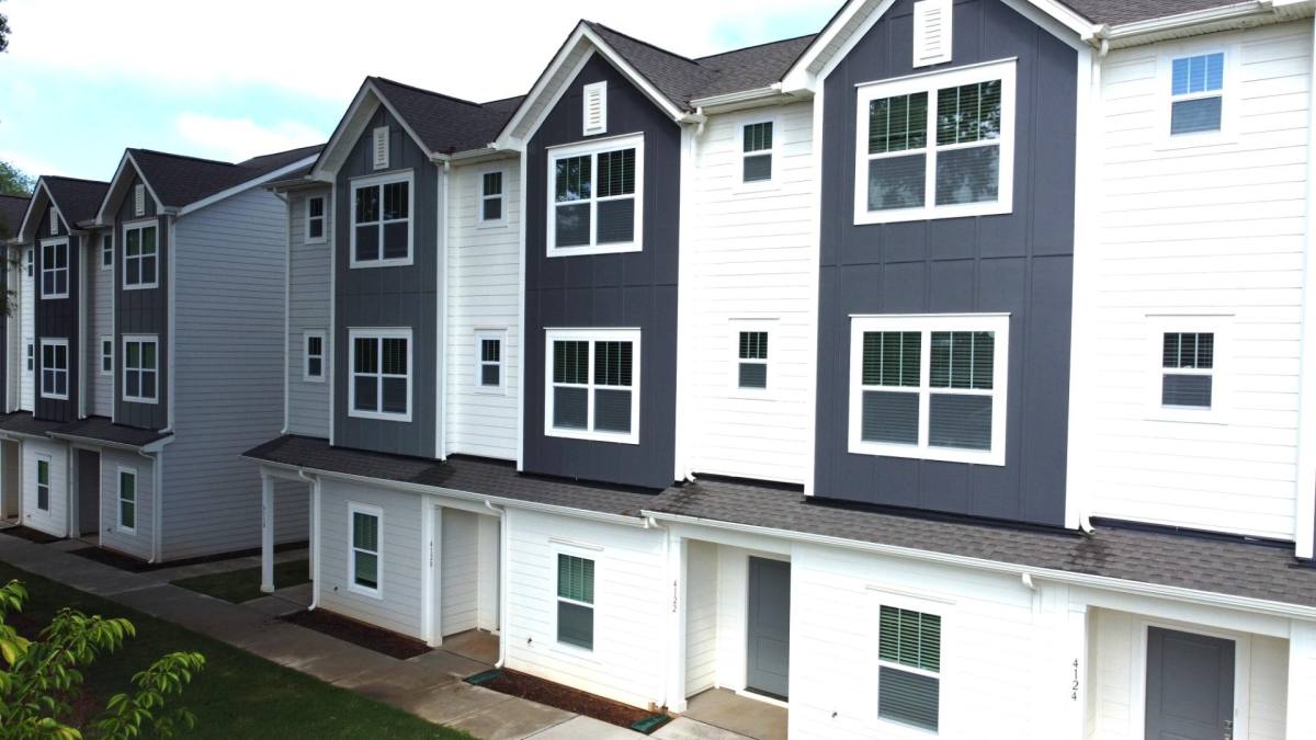 Townhouse for rent at 4122 Salient St, Charlotte, NC 28205