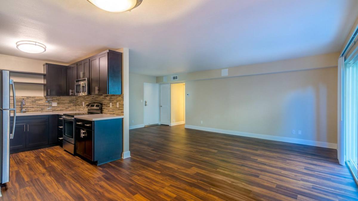 Apartment for rent at 245 W Loraine St, Glendale, CA 91202
