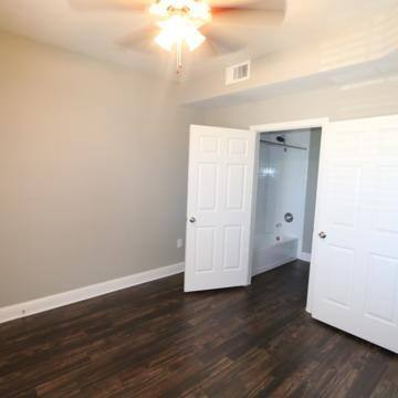 Apartment for rent at 2950 Mustang Dr, Grapevine, TX 76051