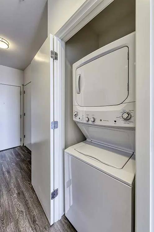 Apartment for rent at 2340 N California Ave, Chicago, IL 60647