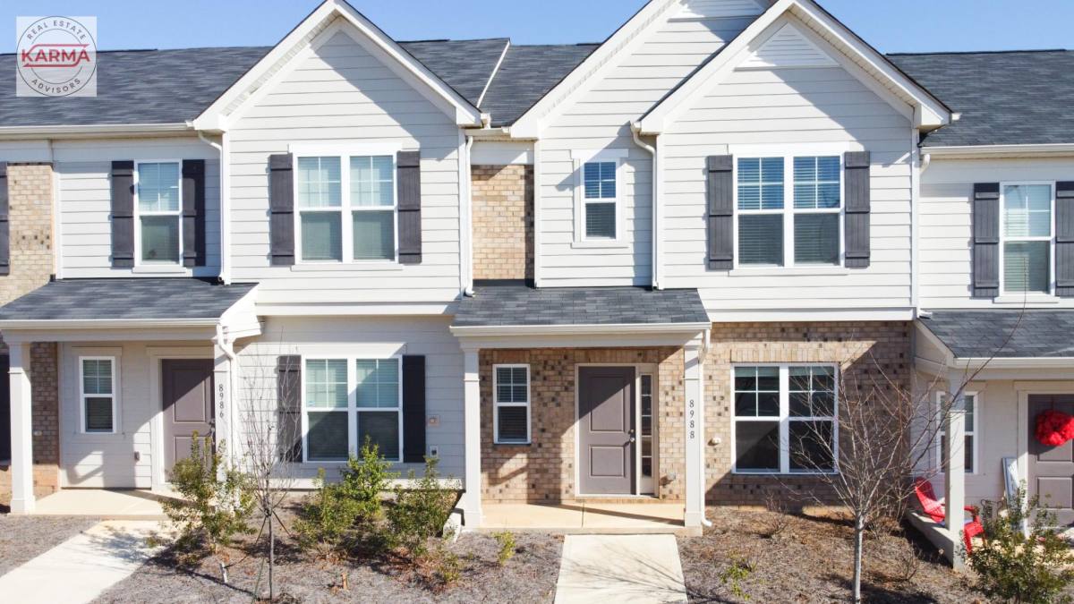 Townhouse for rent at 8988 Clayton Alley NW, Concord, NC 28027