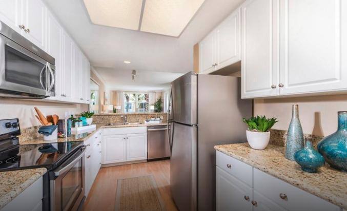 Apartment for rent at La Jolla Palms Apartment Homes, 3535 Lebon Dr, San Diego, CA 92122