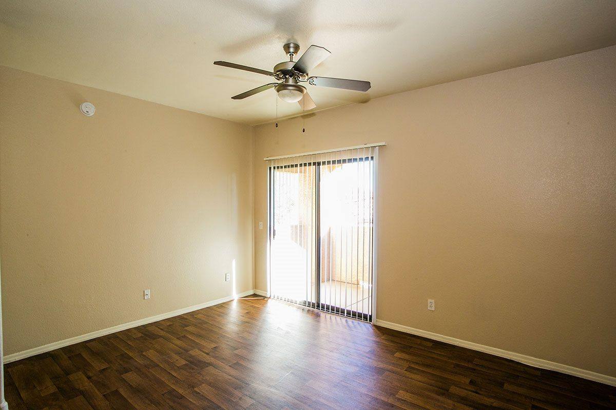 Apartment for rent at Ridge Gate, 2811 W Deer Valley Rd, Phoenix, AZ 85027