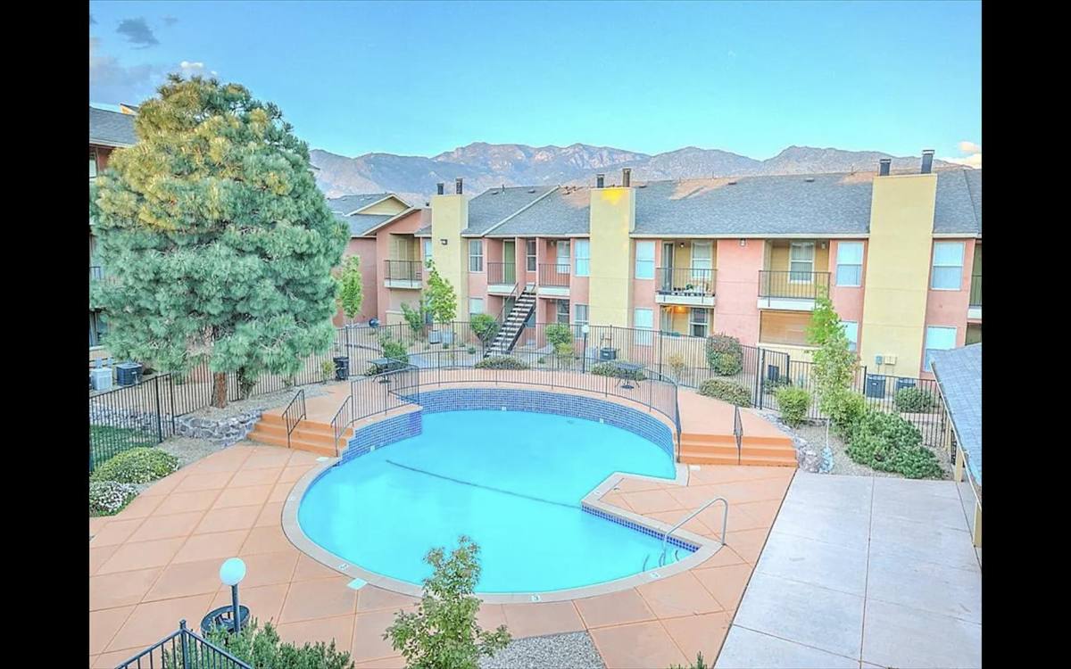 Apartment for rent at Arrowhead Pointe, 12021 Skyline Rd NE, Albuquerque, NM 87123