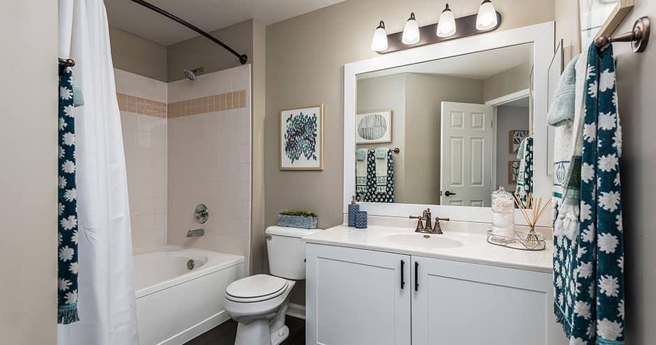 Apartment for rent at Legacy at Fox Valley, 3750 E New York St, Aurora, IL 60504
