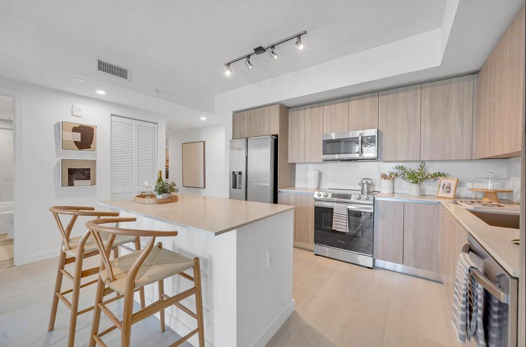 Apartment for rent at 401 SW 1st Ave, Fort Lauderdale, FL 33301